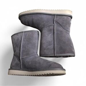 KOOLABURRA BY UGG KOOLA SHORT RABBIT GREY SUEDE SHEEPSKIN BOOTS SIZE US 8